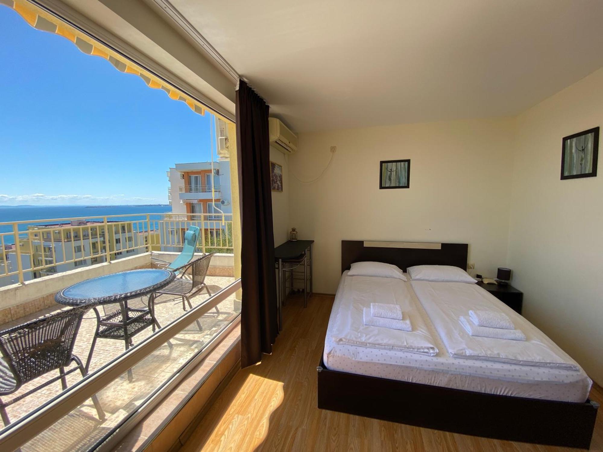 Sea View Panoramic Apartments, Fort Noks Crown Club Sveti Vlas Eksteriør billede